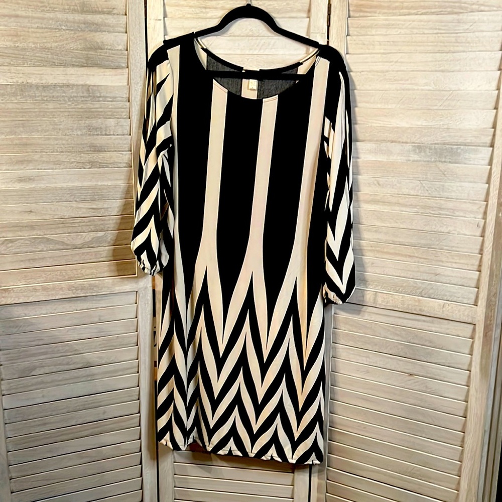 Womens Dress with Split Sleeves